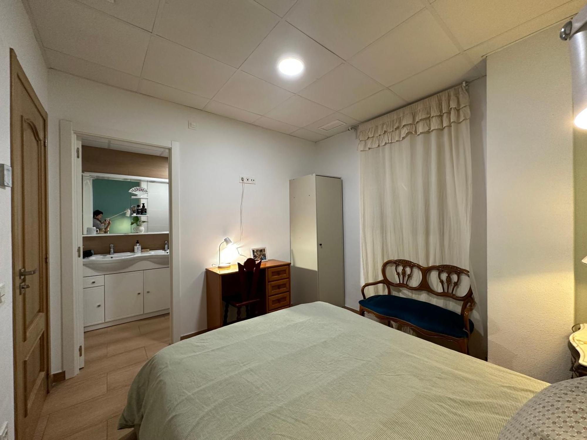 Mirador 1 Del Mercado Central - Habitacion Con Bano Privado En El Centro De La Ciudad Vella Βαλένθια Εξωτερικό φωτογραφία
