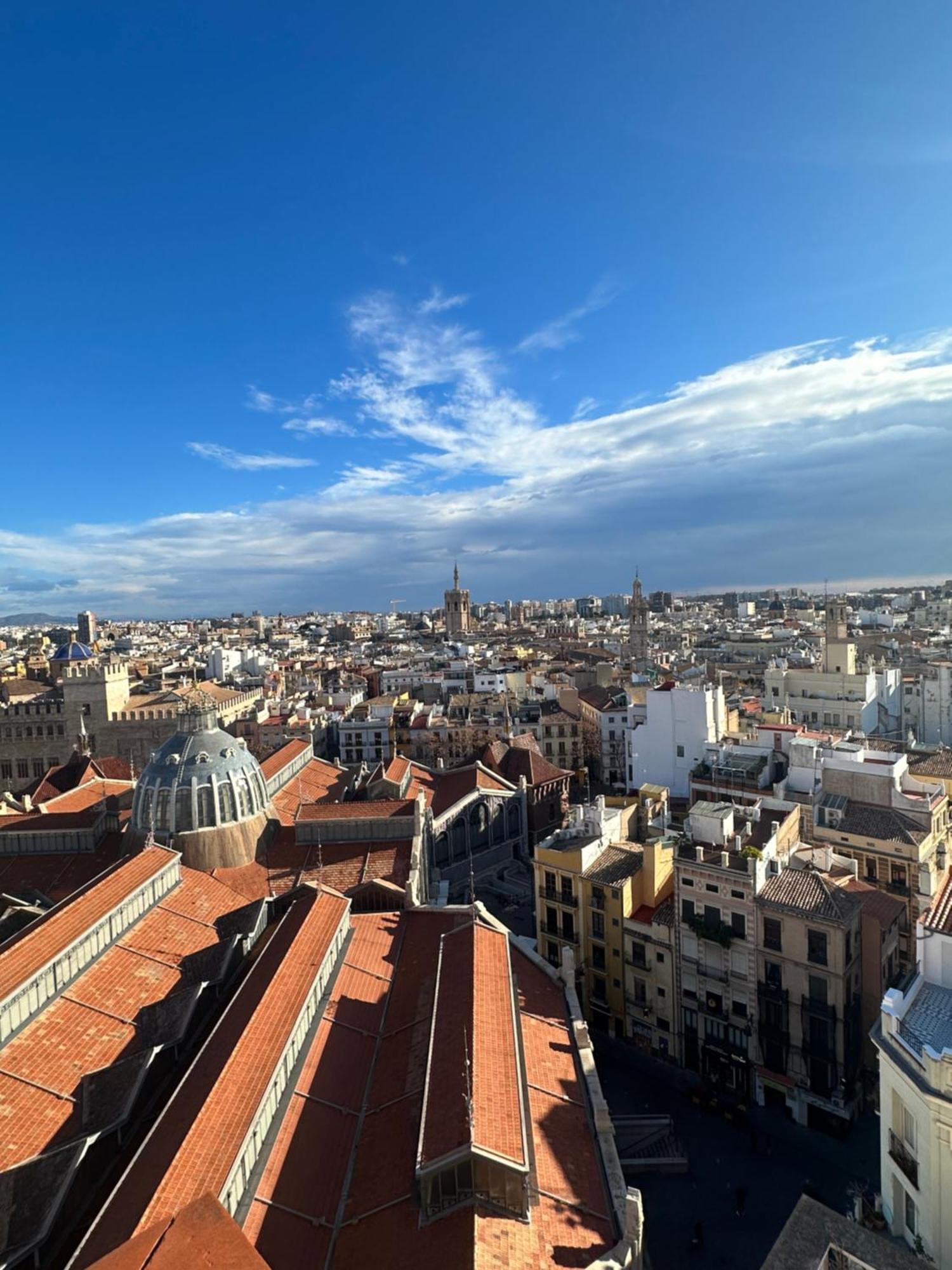 Mirador 1 Del Mercado Central - Habitacion Con Bano Privado En El Centro De La Ciudad Vella Βαλένθια Εξωτερικό φωτογραφία