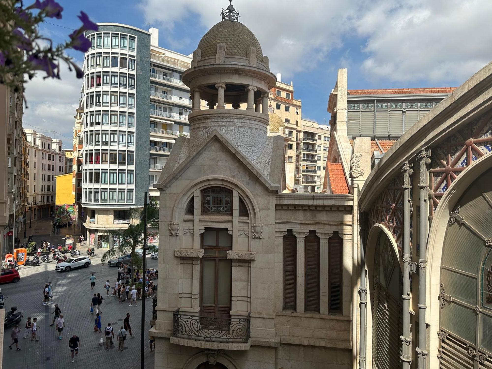 Mirador 1 Del Mercado Central - Habitacion Con Bano Privado En El Centro De La Ciudad Vella Βαλένθια Εξωτερικό φωτογραφία